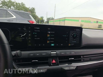 2025 Kia K4 EX - miniatura 10