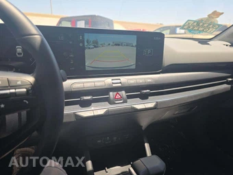 2025 Kia K4 EX - miniatura 10