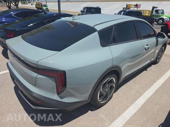 2025 Kia K4 EX - miniatura 3