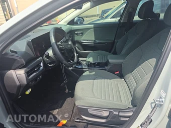 2025 Kia K4 EX - miniatura 7