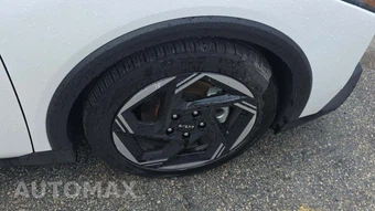 2025 Kia K4 EX - miniatura 20