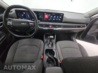 2025 Kia K4 EX - miniatura 11