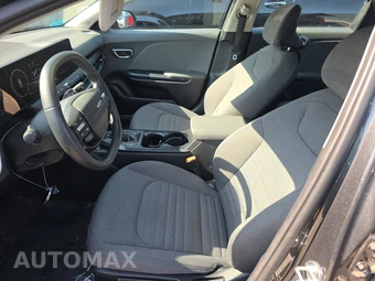 2025 Kia K4 EX - miniatura 7
