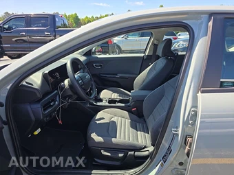 2025 Kia K4 EX - miniatura 13
