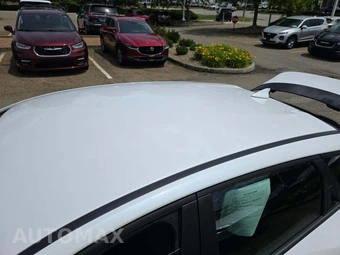 2025 Kia K4 EX - miniatura 9