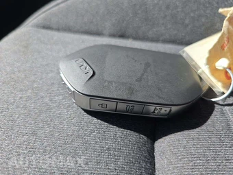 2025 Kia K4 EX - miniatura 8