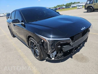2025 Kia K4 GT-Line - miniatura 3