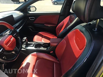 2025 Kia K4 GT-Line - miniatura 7
