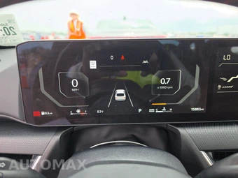 2025 Kia K4 GT-Line - miniatura 12