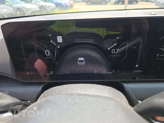 2025 Kia K4 GT-Line - miniatura 6