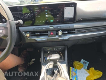 2025 Kia K4 GT-Line - miniatura 7