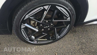 2025 Kia K4 GT-Line - miniatura 21