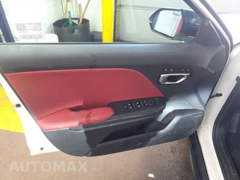 2025 Kia K4 GT-Line - miniatura 15