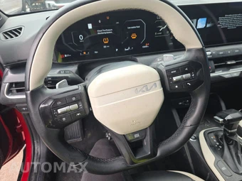 2025 Kia K4 GT-Line - miniatura 10