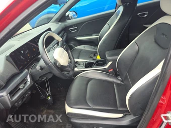 2025 Kia K4 GT-Line - miniatura 7