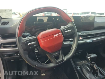 2025 Kia K4 GT-Line - miniatura 10