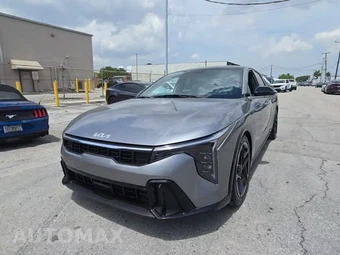 2025 Kia K4 GT-Line