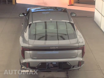 2025 Kia K4 GT-Line - miniatura 5