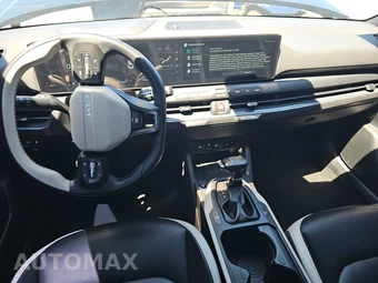 2025 Kia K4 GT-Line - miniatura 11