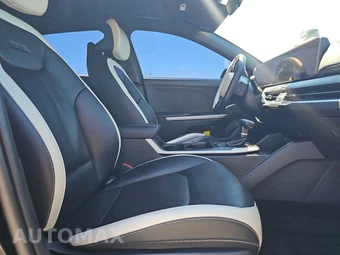 2025 Kia K4 GT-Line - miniatura 8