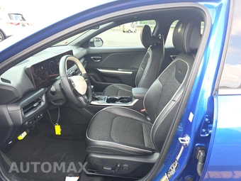 2025 Kia K4 GT-Line - miniatura 7
