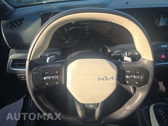 2025 Kia K4 GT-Line - miniatura 10