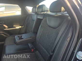 2025 Kia K4 GT-Line - miniatura 13
