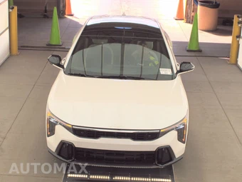 2025 Kia K4 GT-Line Turbo - miniatura 12
