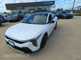 2025 Kia K4 GT-Line Turbo