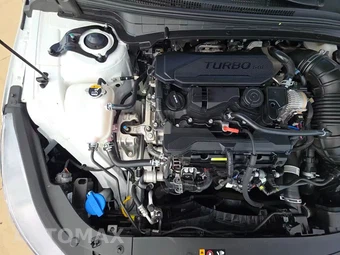 2025 Kia K4 GT-Line Turbo - miniatura 19