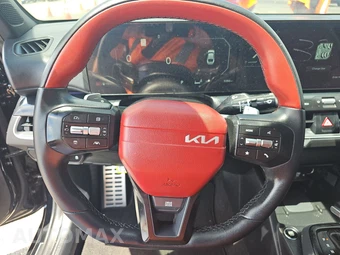 2025 Kia K4 GT-Line Turbo - miniatura 10