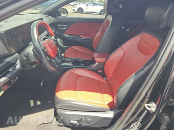 2025 Kia K4 GT-Line Turbo - miniatura 7
