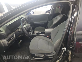 2025 Kia K4 LX - miniatura 7
