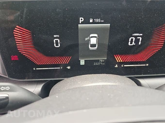 2025 Kia K4 LX - miniatura 12