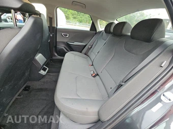 2025 Kia K4 LX - miniatura 13