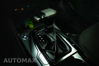 2025 Kia K4 LX - miniatura 16