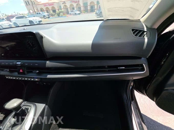 2025 Kia K4 LX - miniatura 19