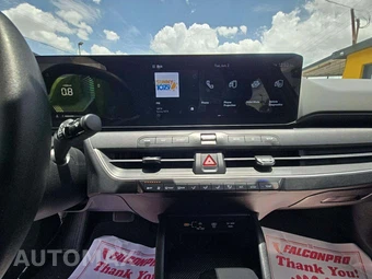 2025 Kia K4 LX - miniatura 7