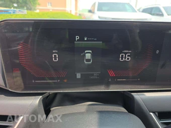 2025 Kia K4 LXS - miniatura 9