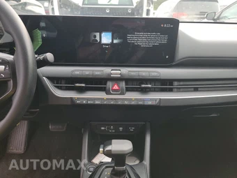 2025 Kia K4 LXS - miniatura 11