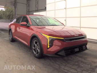 2025 Kia K4 LXS - miniatura 3