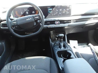 2025 Kia K4 LXS - miniatura 16