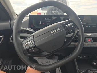 2025 Kia K4 LXS - miniatura 10