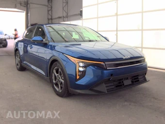 2025 Kia K4 LXS - miniatura 3