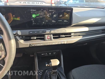 2025 Kia K4 LXS - miniatura 11