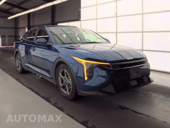 2025 Kia K4 LXS - miniatura 3