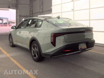 2025 Kia K4 LXS - miniatura 6