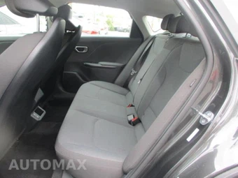 2025 Kia K4 LXS - miniatura 22