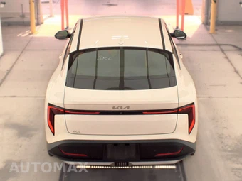 2025 Kia K4 LXS - miniatura 5