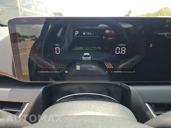 2025 Kia K4 LXS - miniatura 12